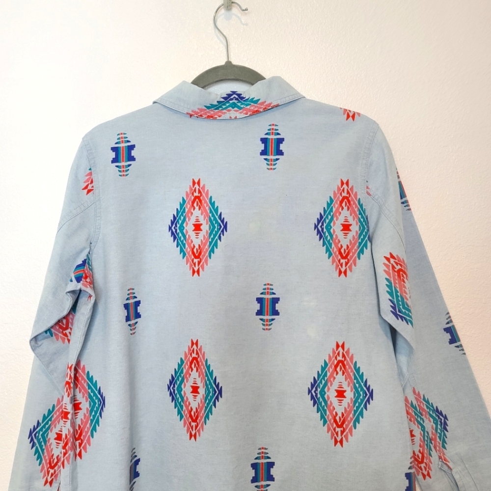 Vintage Denim & Co Southwestern Chambray Button Down Shirt - Picture 8 of 12